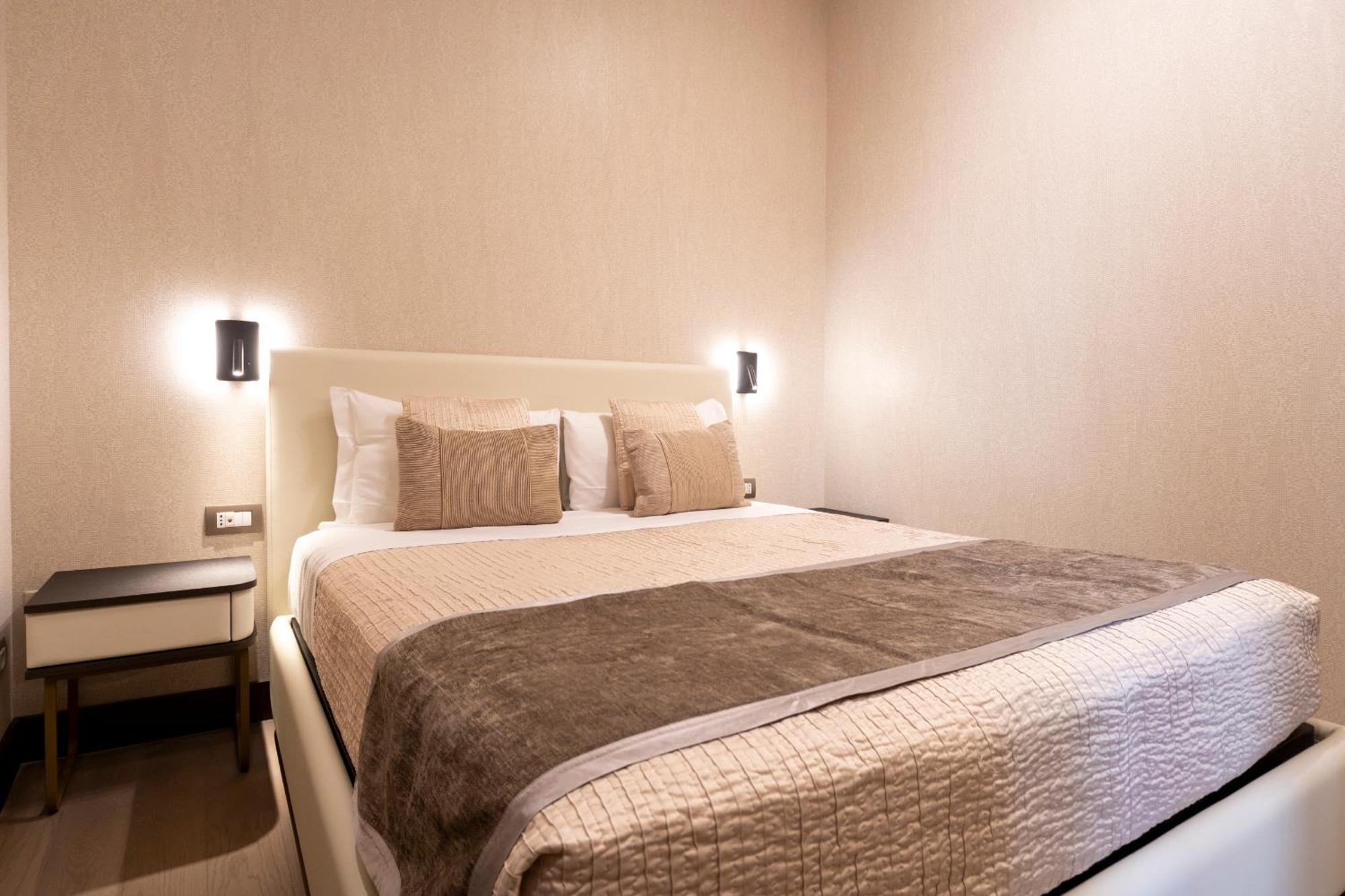 San Carlo Suite Рим Екстериор снимка