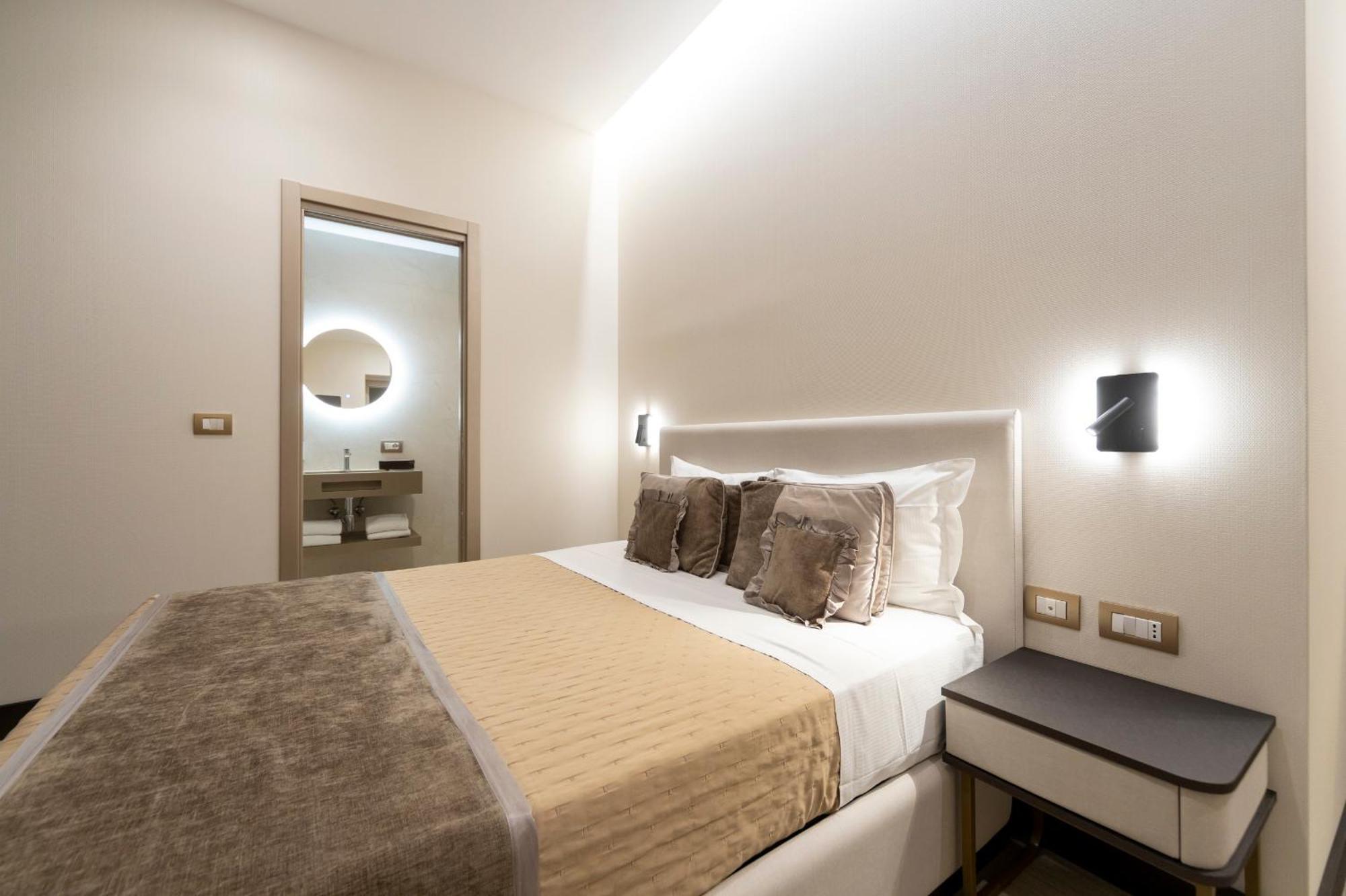 San Carlo Suite Рим Екстериор снимка
