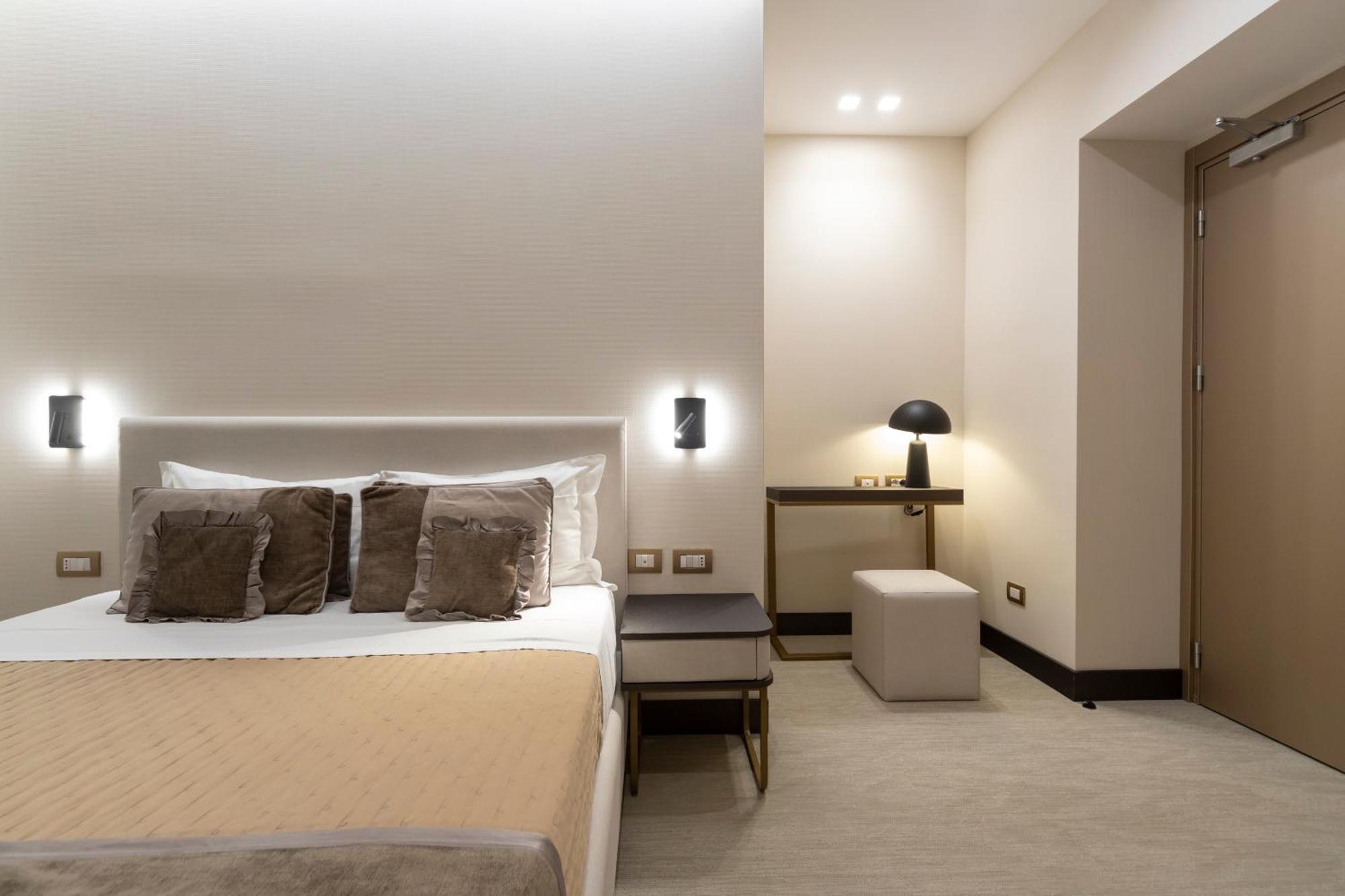 San Carlo Suite Рим Екстериор снимка